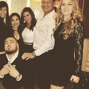 EXPRESS ♡ black lace backless long-sleeve cocktail dress